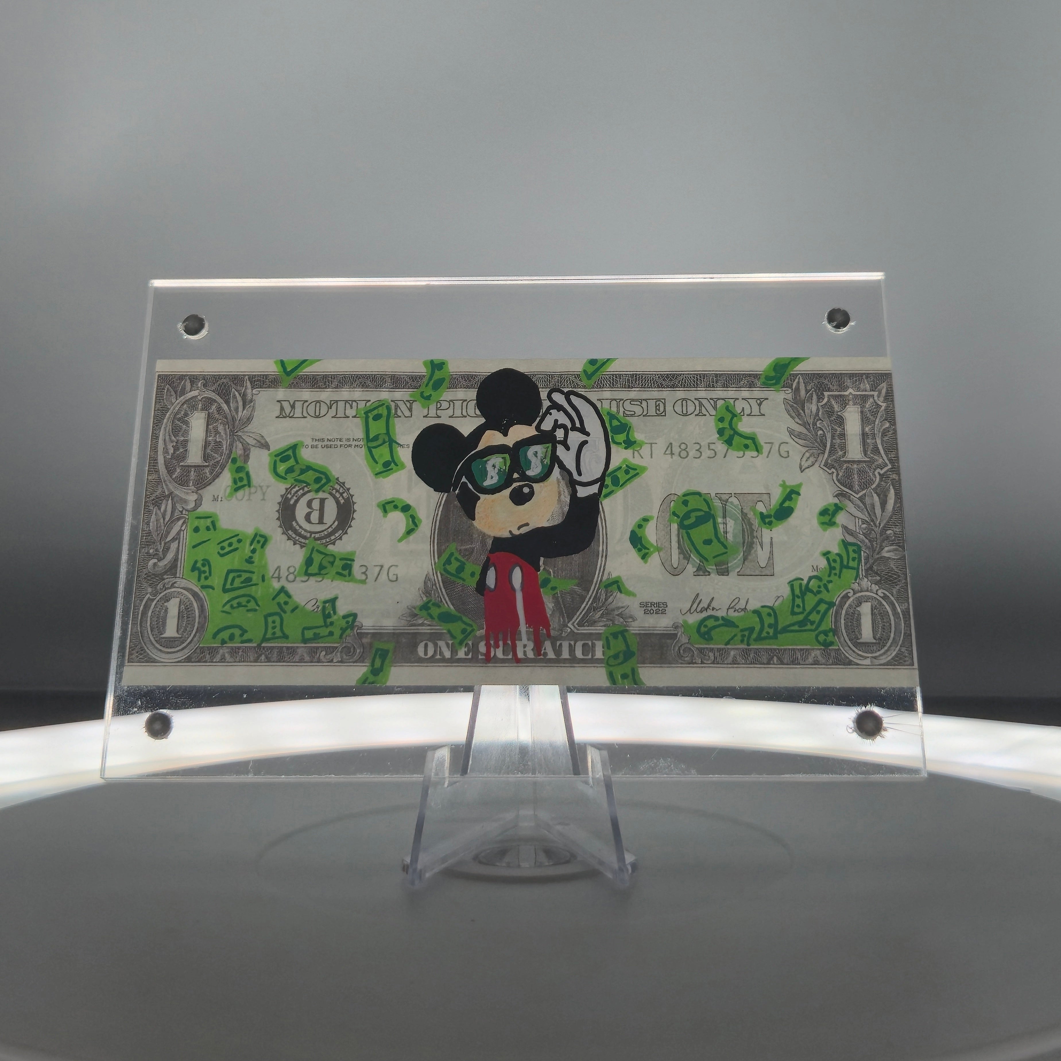 Cartoon - Mickey Mouse